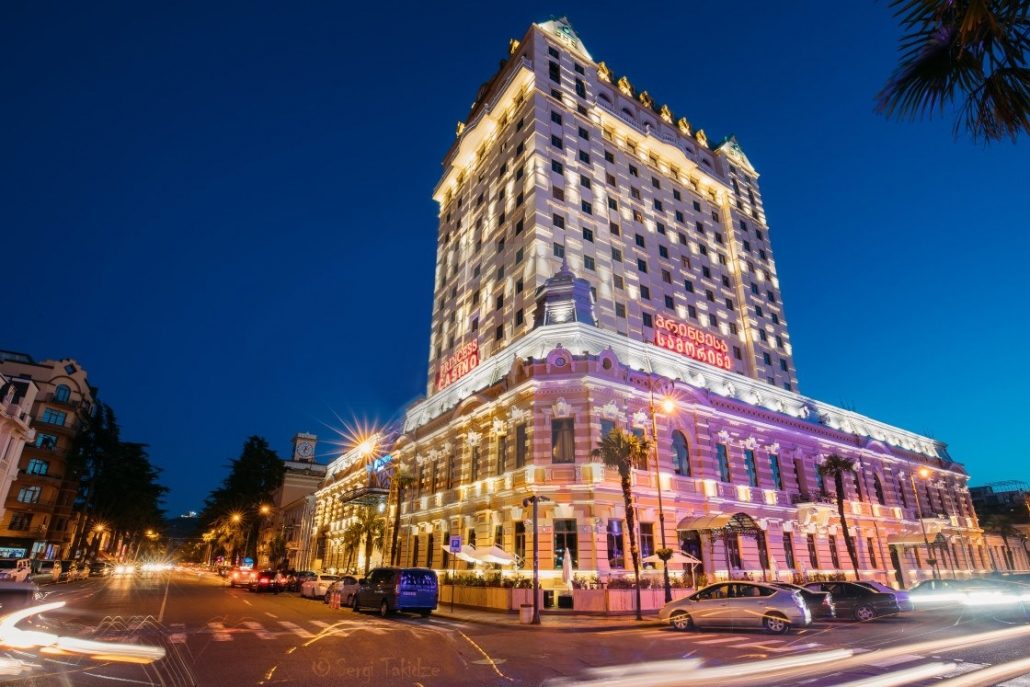 Princess Casino Batumi Wyndham otel konum